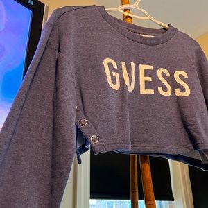 GUESS semi crop top long sleeve sweat shirt.